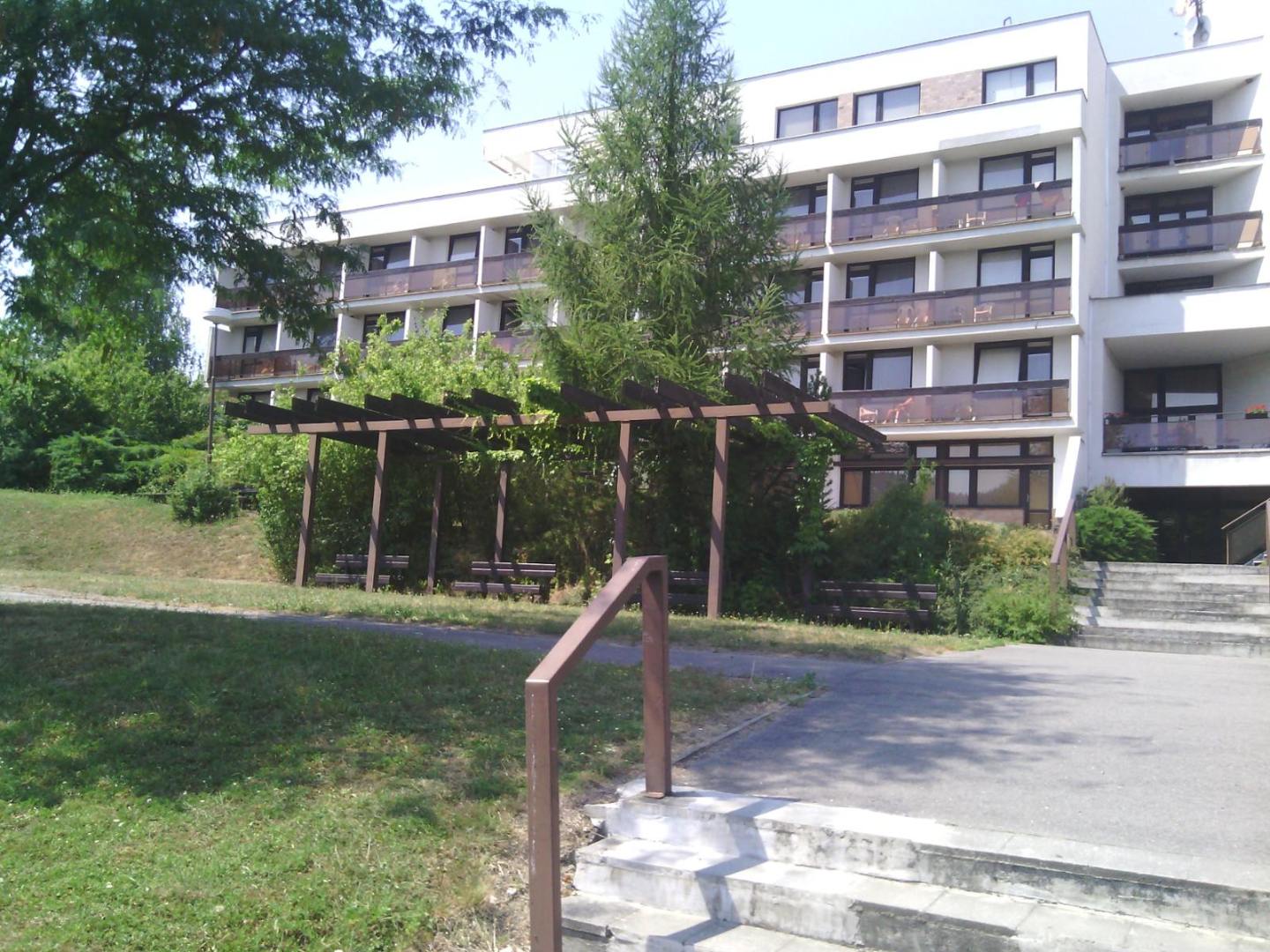 hotel Adamantino