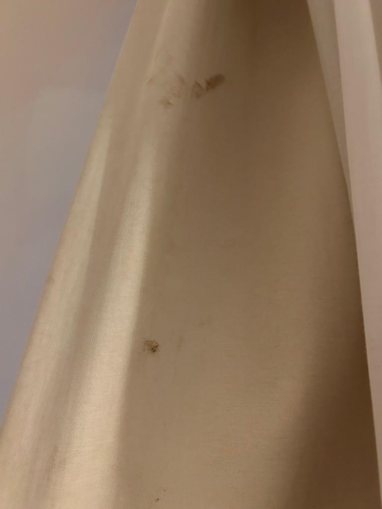 Popis hotelu neodpovídá skutečnosti!