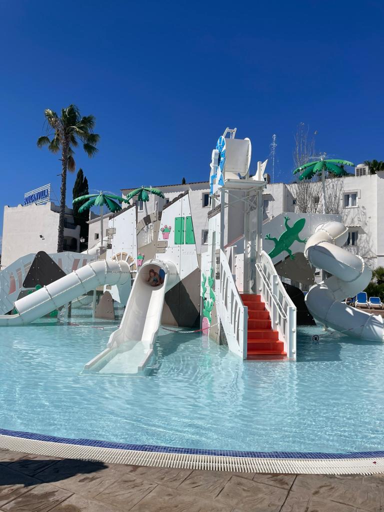 Prohlídka hotelu - SplashWorld Globales Bouganvilla - dál od pláže, ale s dětmi perfektní