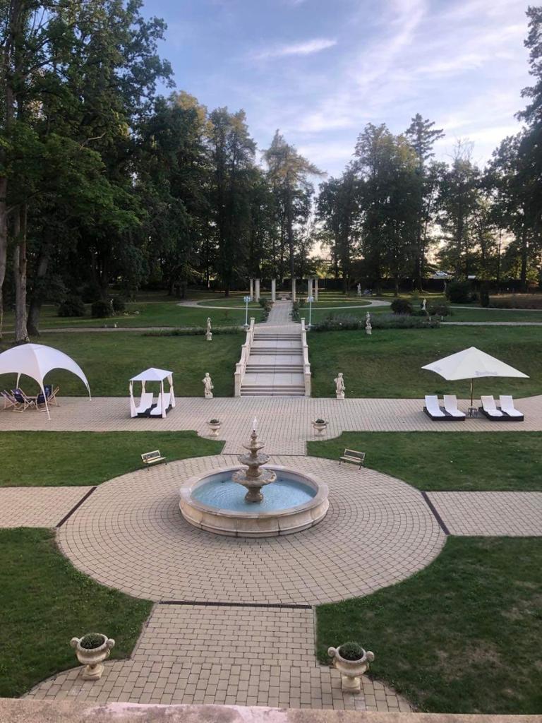 Skvělý hotel 