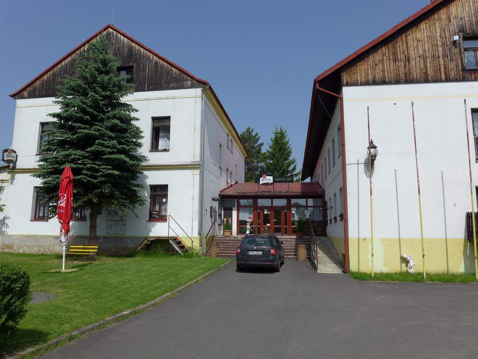 Hotel Jef
