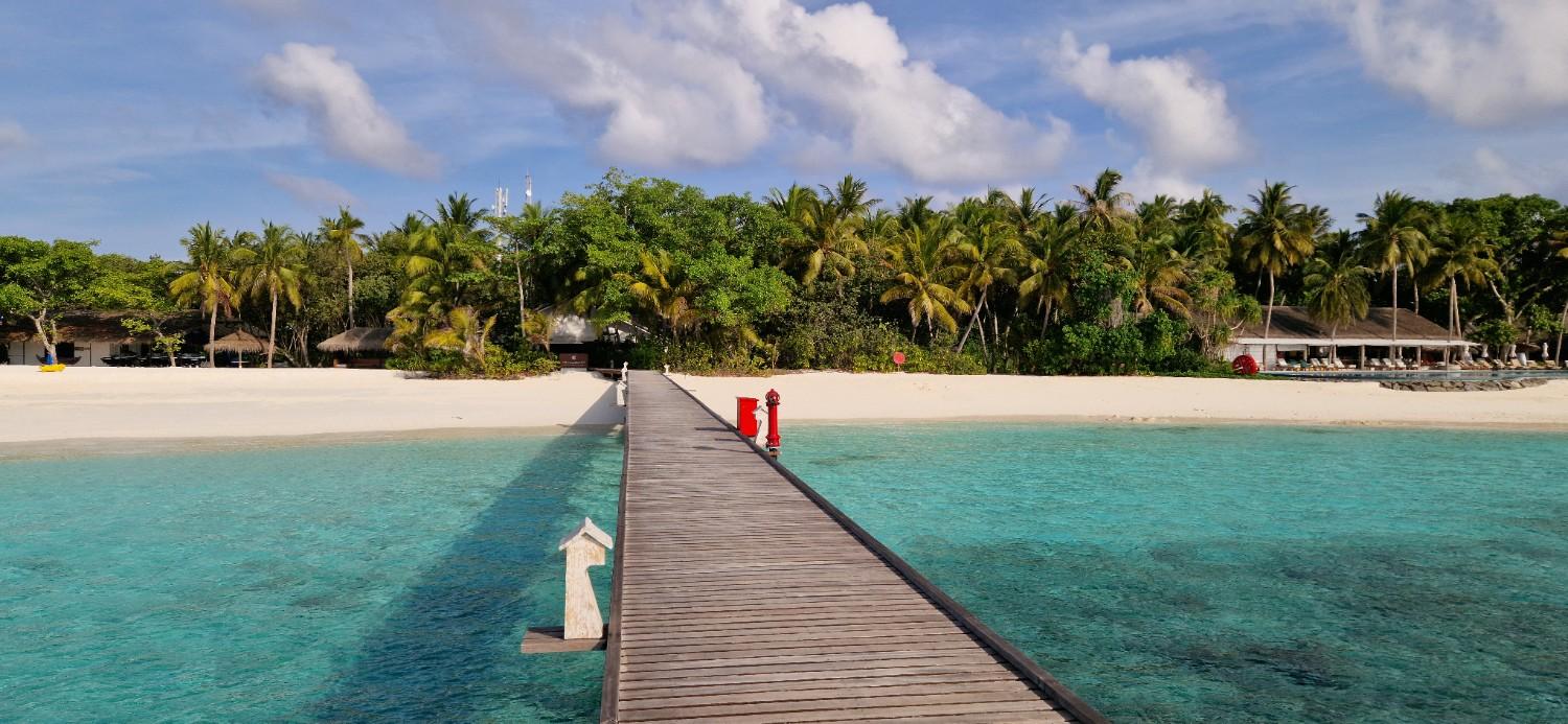 NH Collection Maldives Reethi Resort