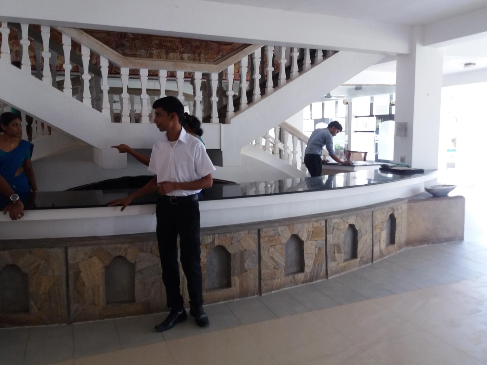 Prohlídka hotelu Lanka Super Corals ***