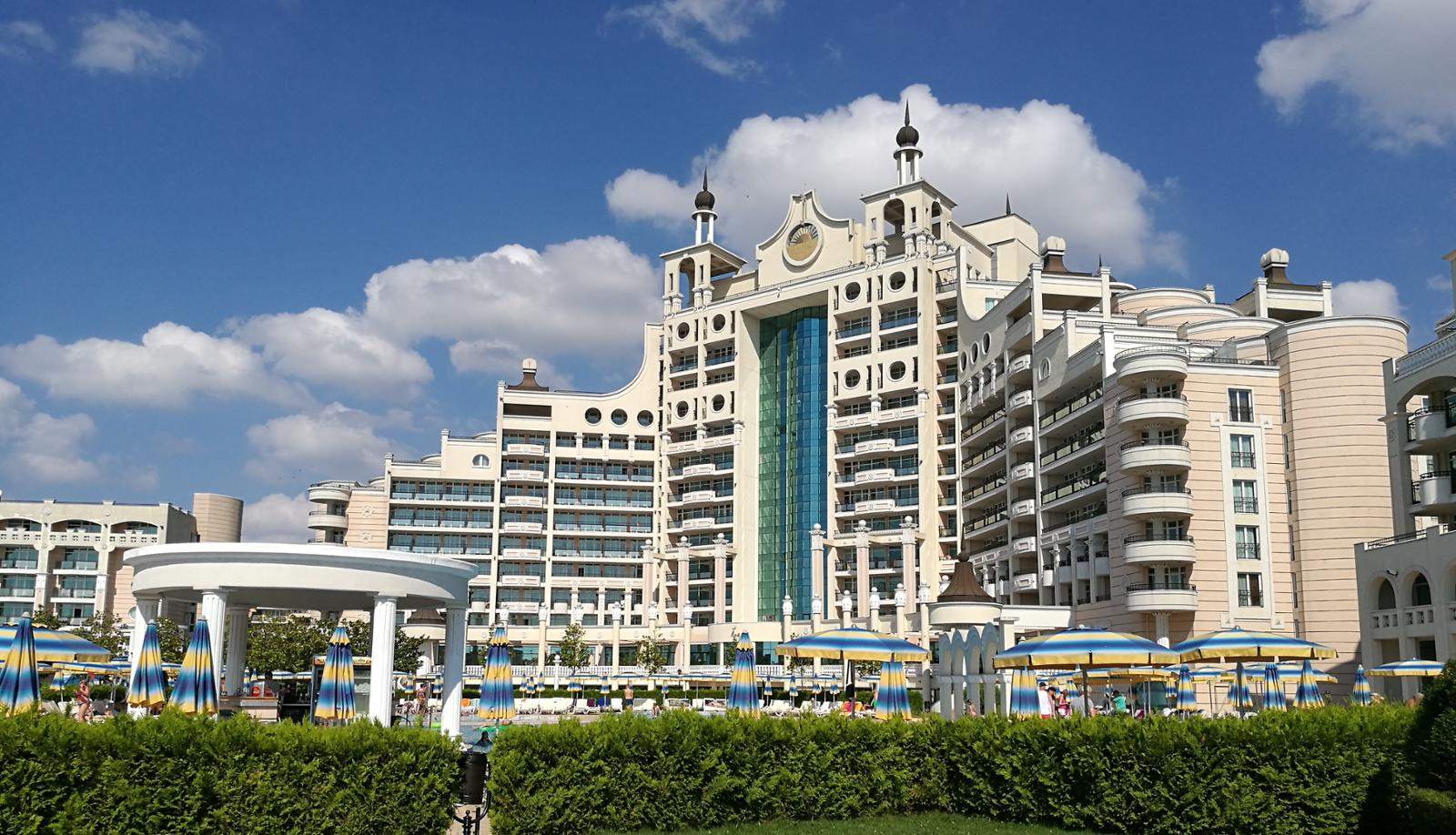 Pobyt ve dvou apartmánech v Sunset Resortu
