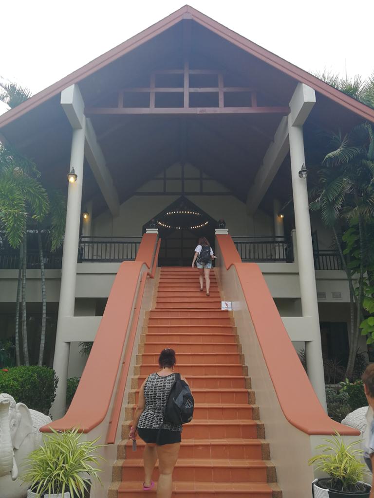 Chada Beach Resort 