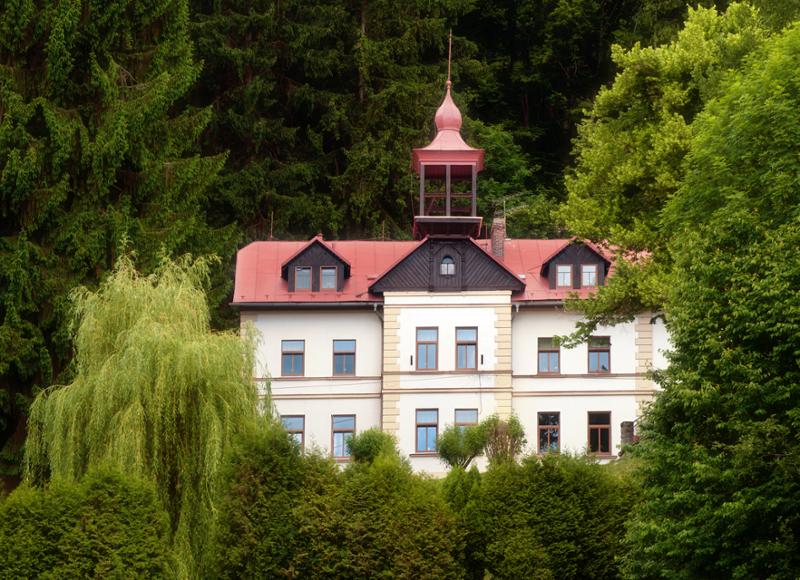 Ubytování Český Ráj, Hotel Pod Šikmou Věží