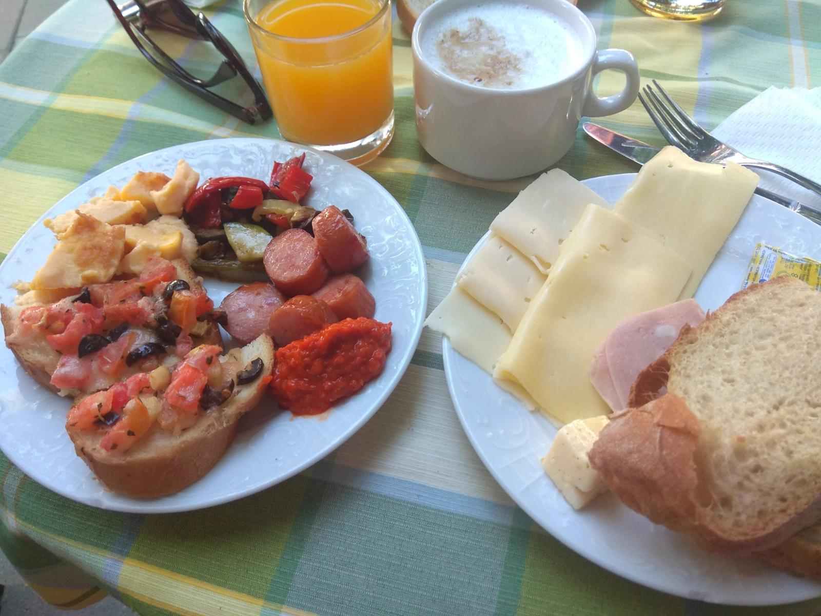 Prohlídka hotelu Hani