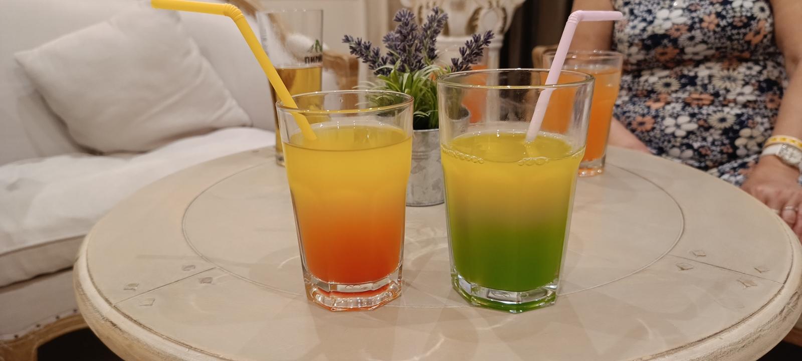 Super hotel