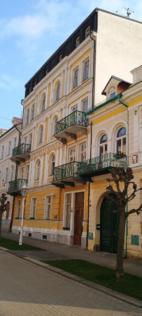 Hotel Tri ruže