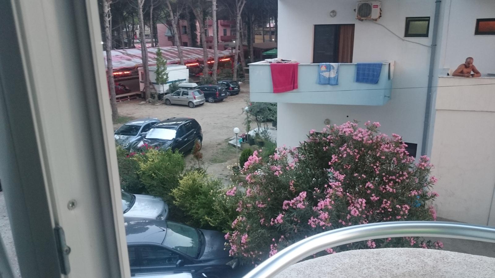 Meli Holiday  NE