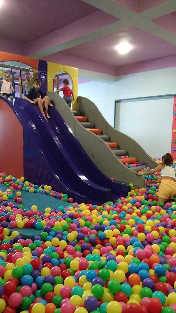 Super hotel 
