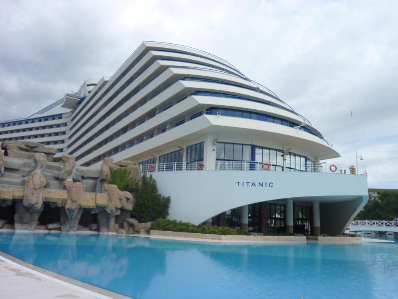 Prohlídka hotelu Titanic Beach & Resort Hotel *****