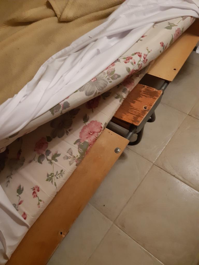 nedoporučuji