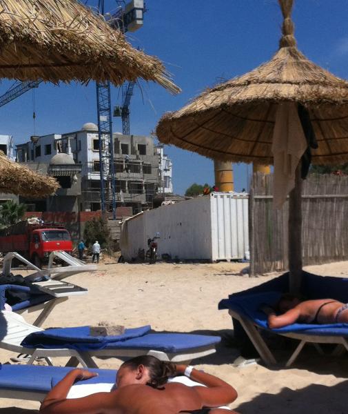 AZUR PLAZA - POKAZENA DOVOLENKA