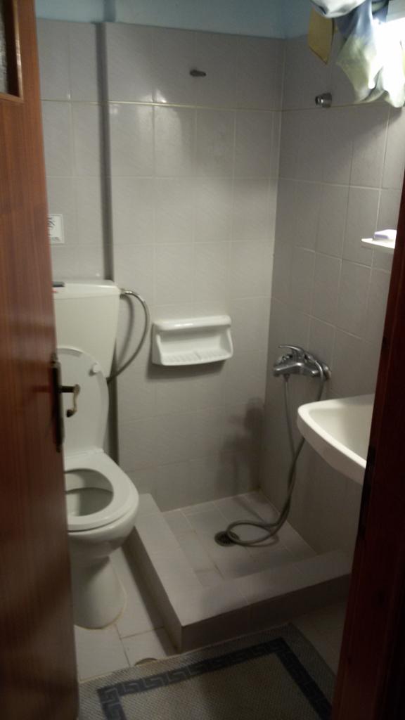 Studia a apartmany Alexatos
