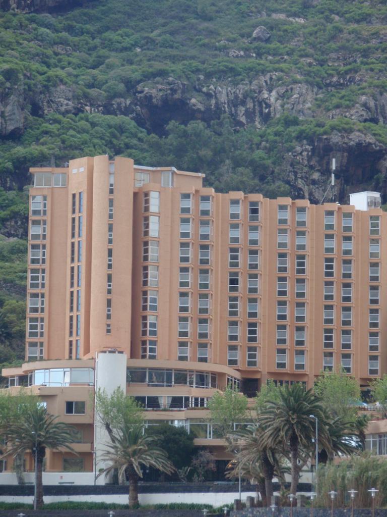 Dom Pedro Baía Club****