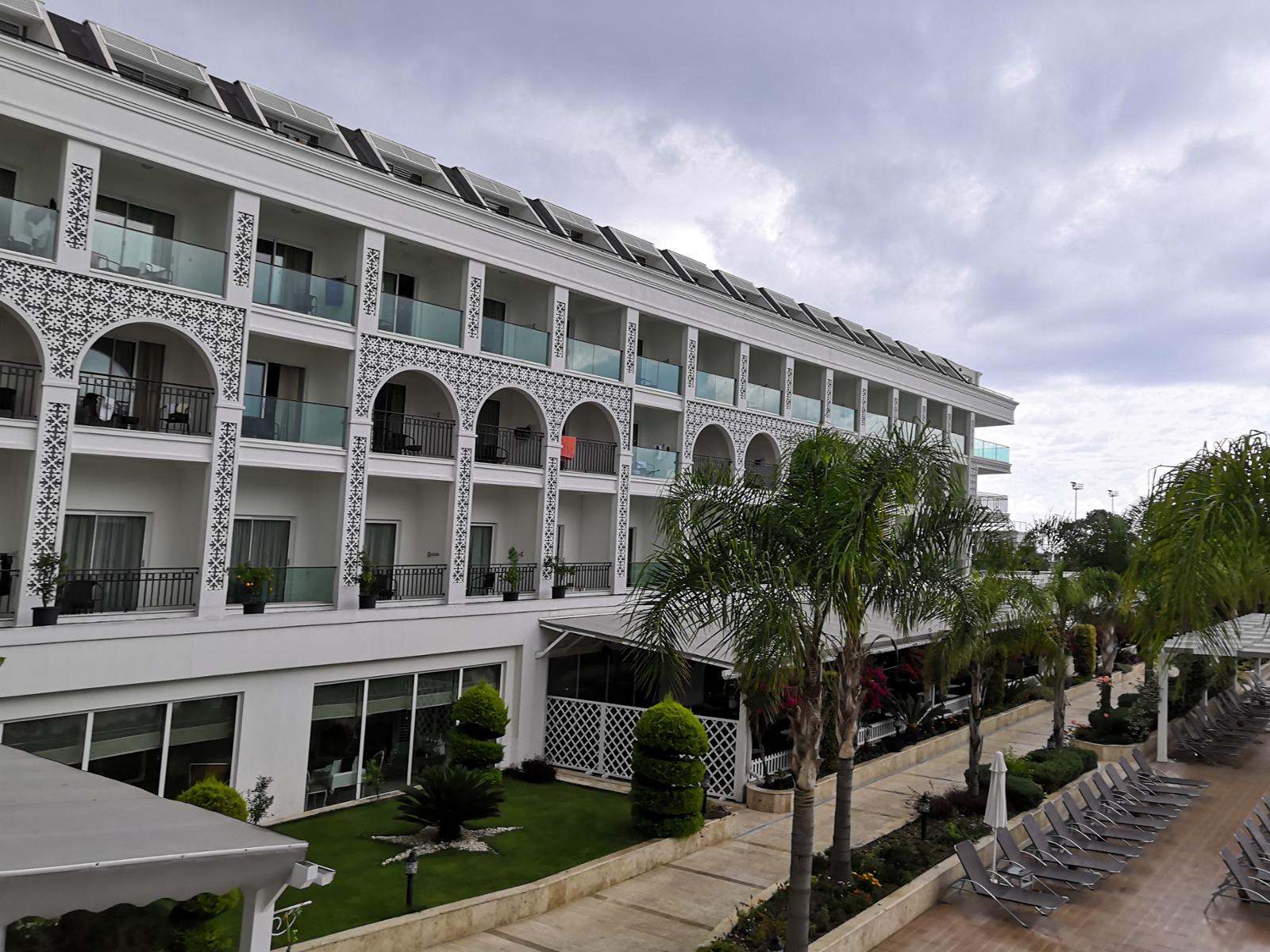 Pěkný zrekonstruovaný hotel