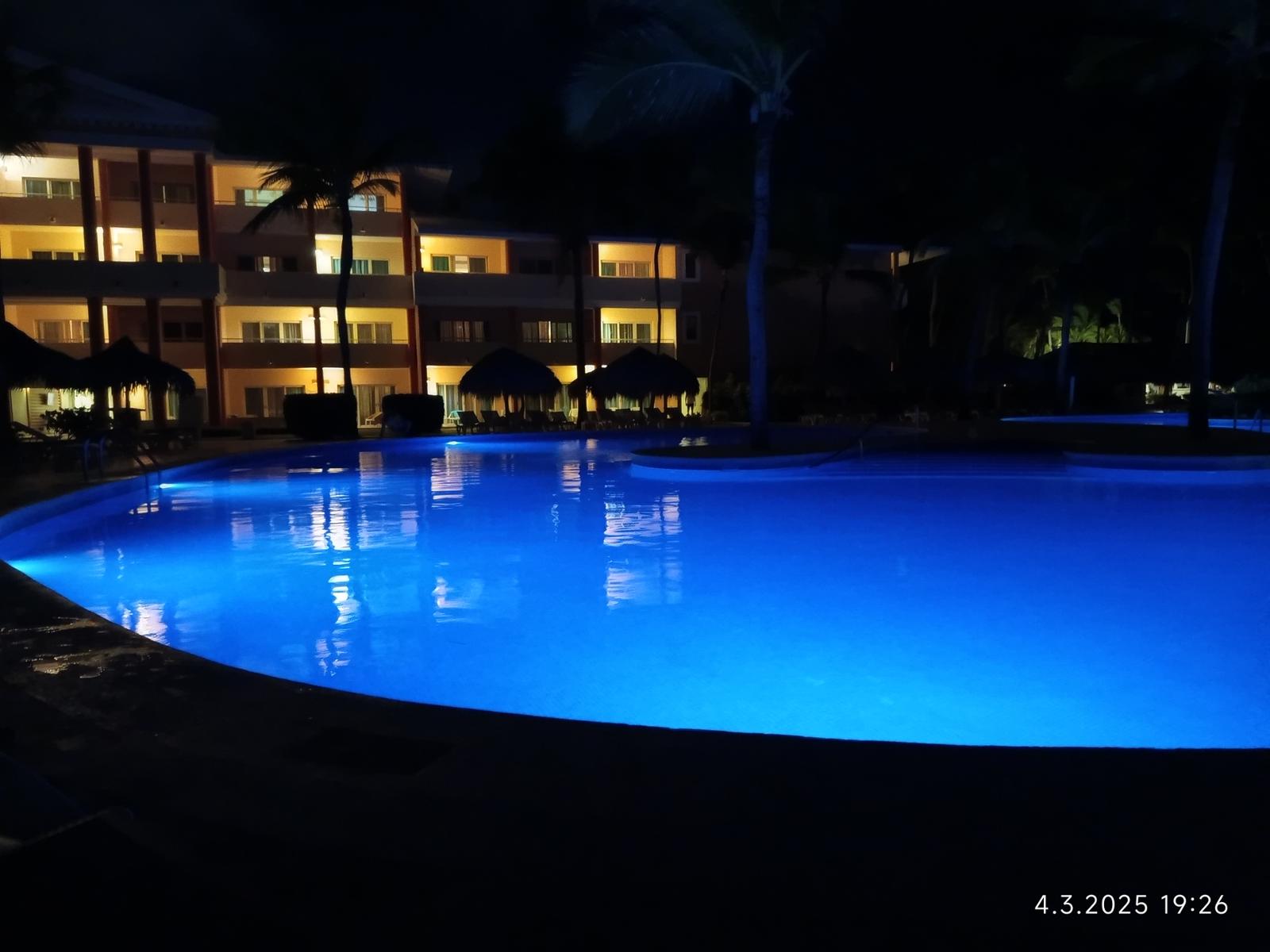 Hotel super
