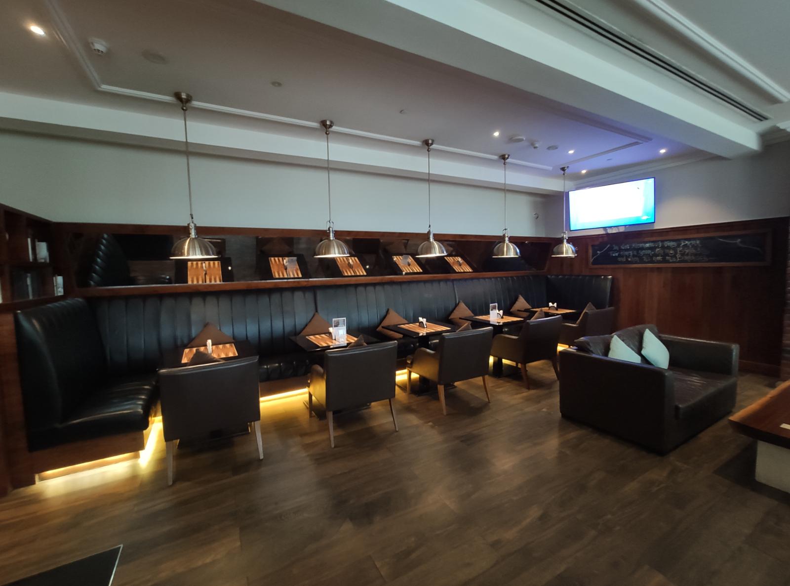 Prohlídka hotelu Hilton Al Hamra Beach & Golf 5*