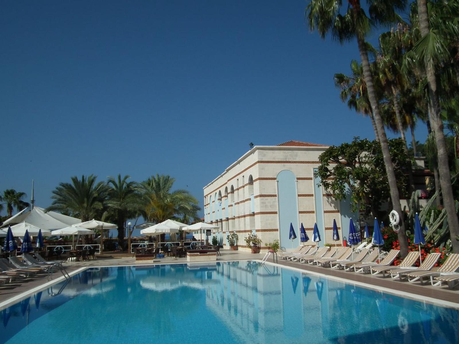 Prohlídka hotelu Club Tropical Beach ****- s krásnou zahradou přímo u pláže