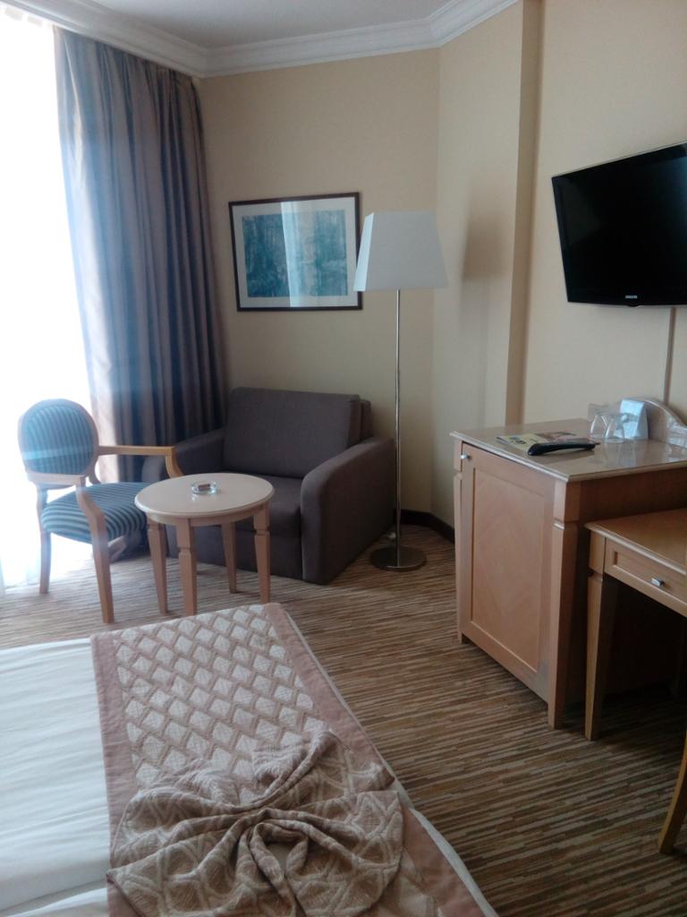 Prohlídka a oběd v hotelu Salamis Bay Conti Resort 