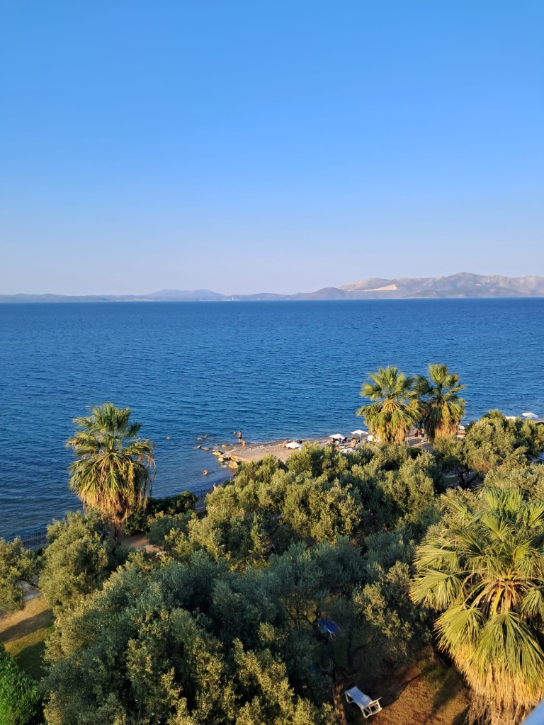 Calamos Beach hotel