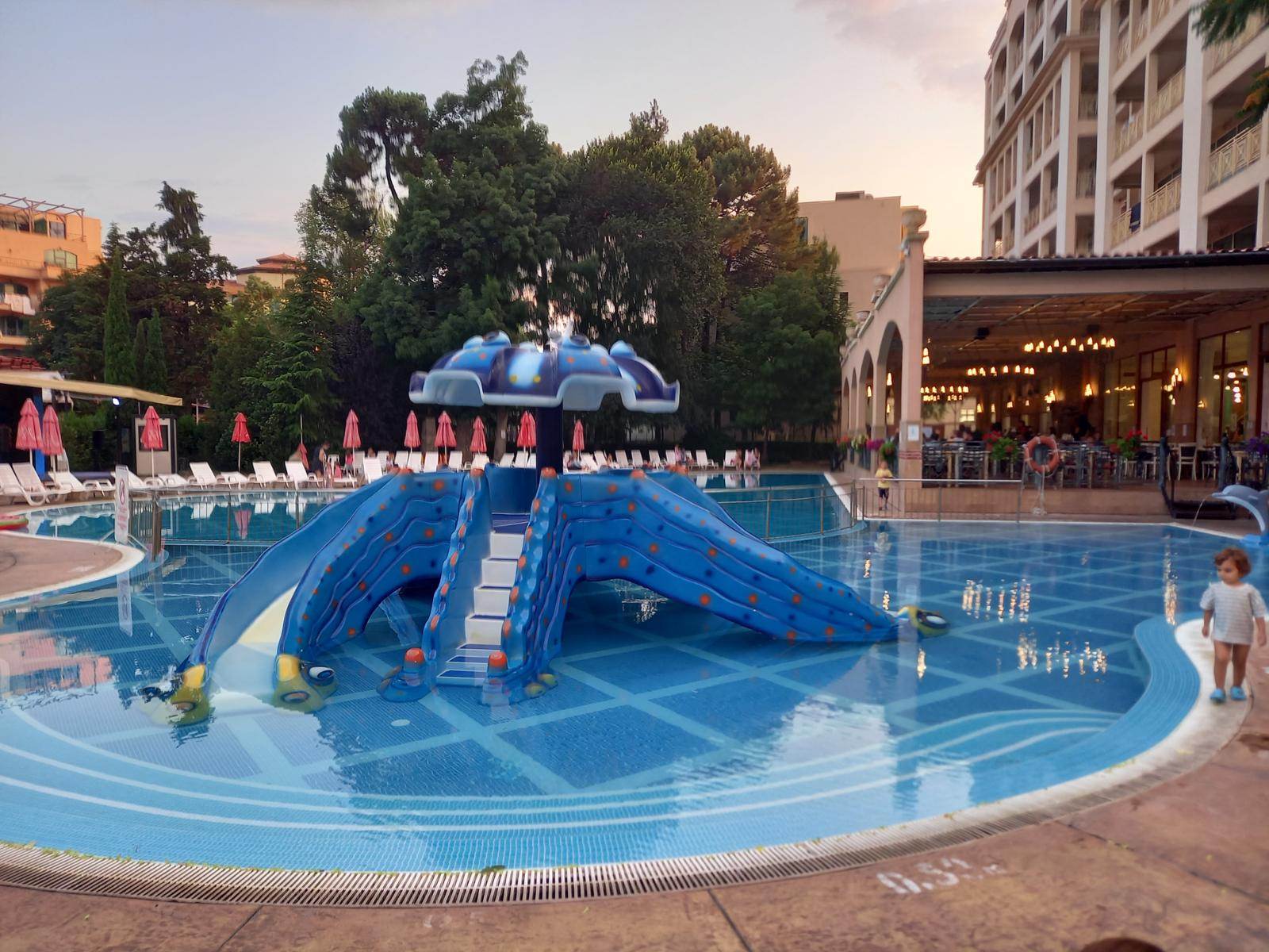 Hotel Alba